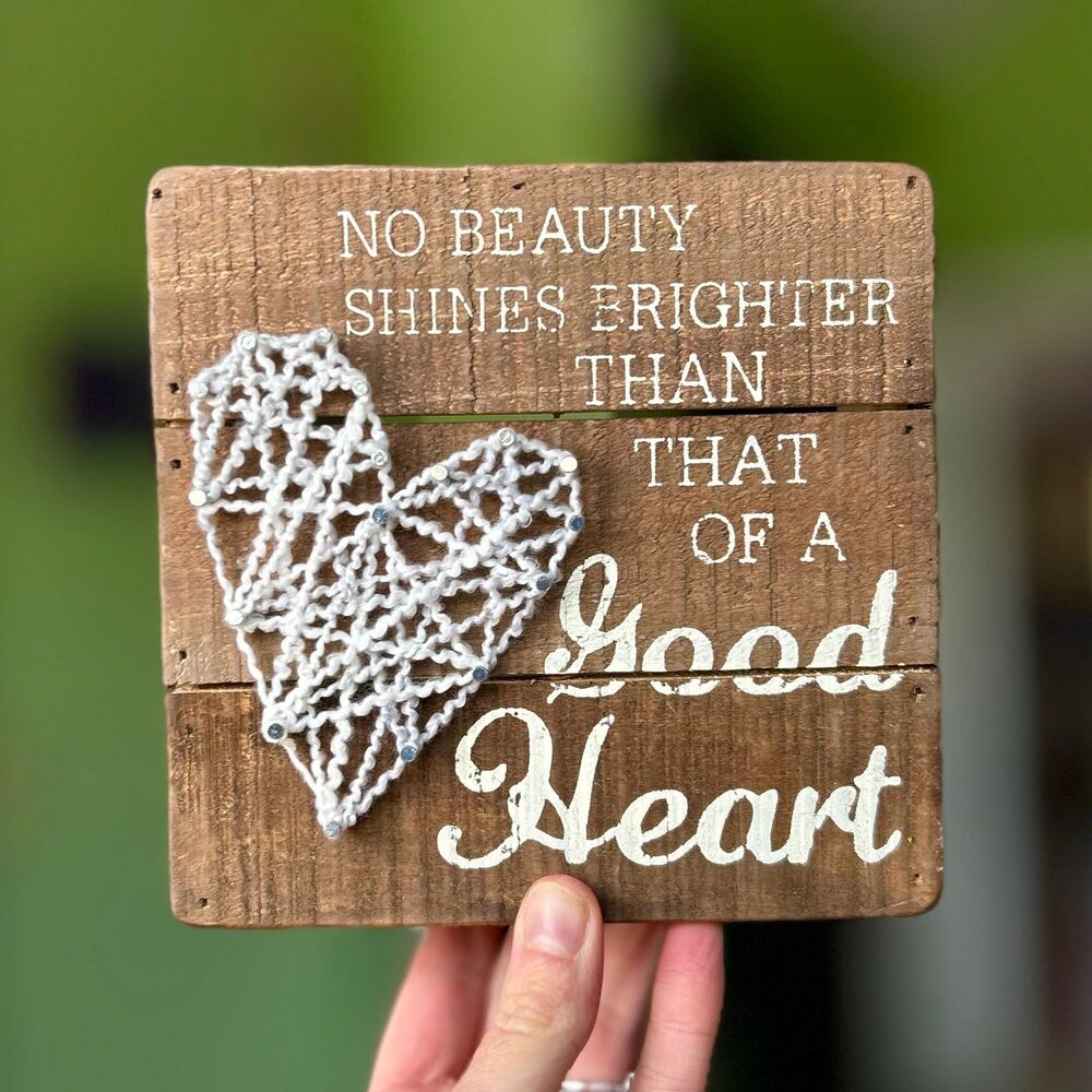 Rustic Charming Wooden Good Heart Sign Accent Home Decor - Picture 4 of 7